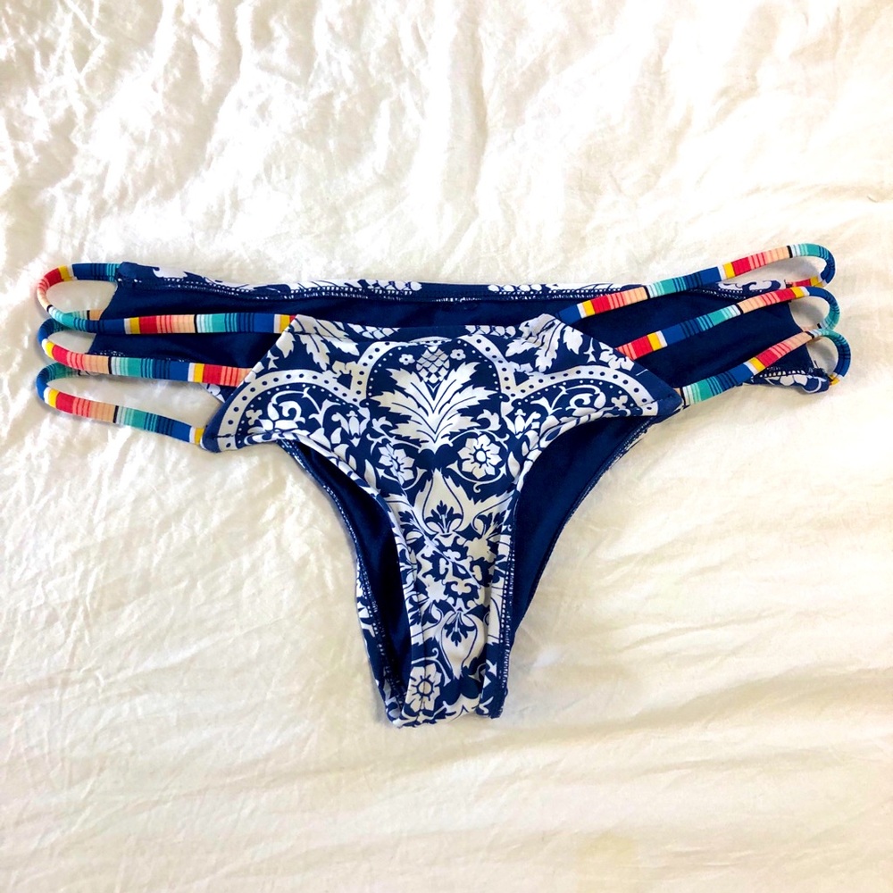 💦NWOT Rip Curl Boho Bikini Bottom